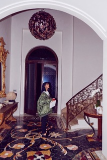 Rihanna feet photo thumbnail