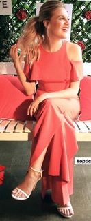 Kelsea Ballerini feet photo thumbnail