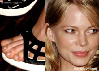 Michelle Williams feet photo thumbnail