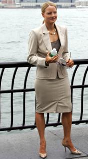 Jodie Foster feet photo thumbnail