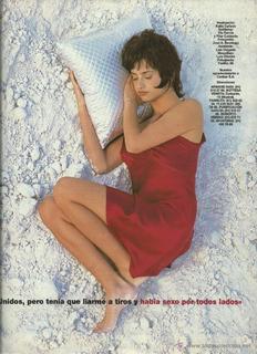 Penélope Cruz feet photo thumbnail