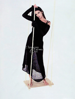 Penélope Cruz feet photo thumbnail