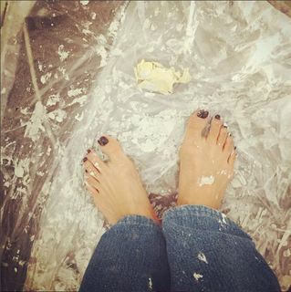 Nova Meierhenrich feet photo thumbnail