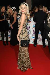 Pixie Lott feet photo thumbnail