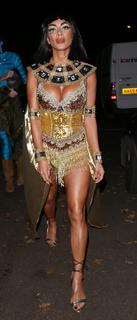 Nicole Scherzinger feet photo thumbnail