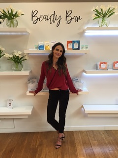 Jordana Brewster feet photo thumbnail