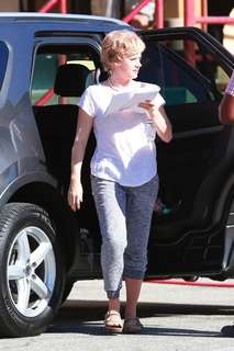 Amy Adams feet photo thumbnail