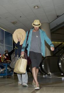 Megan Fox feet photo thumbnail