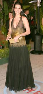 Angie Harmon feet photo thumbnail