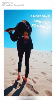 Taylor Alesia feet photo 3