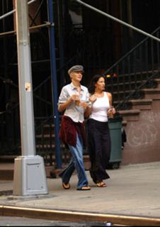 Uma Thurman feet photo thumbnail