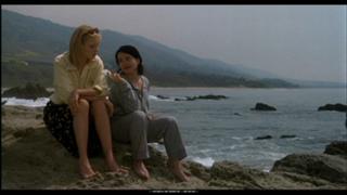 Uma Thurman feet photo thumbnail