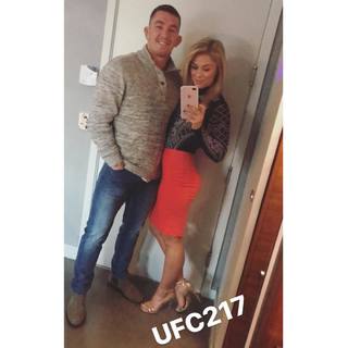 Paige VanZant feet photo thumbnail