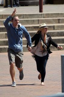 Kristen Bell feet photo thumbnail