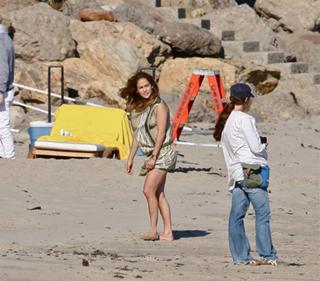 Jennifer Lopez feet photo thumbnail