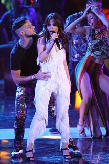 Camila Cabello feet photo thumbnail