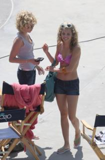 AnnaLynne McCord feet photo thumbnail