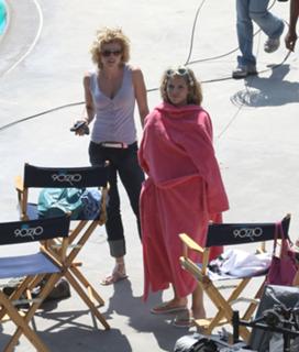 AnnaLynne McCord feet photo thumbnail