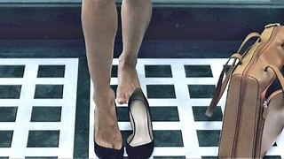 Thandiwe Newton feet photo thumbnail
