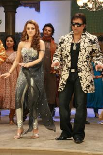Hansika Motwani feet photo thumbnail