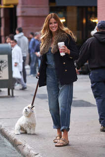 Kelly Bensimon feet photo thumbnail