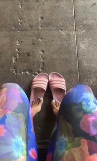 Karrueche Tran feet photo thumbnail