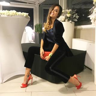 Giorgia Palmas feet photo thumbnail