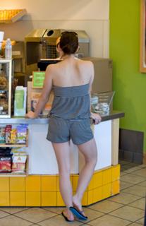 Ashley Greene feet photo thumbnail