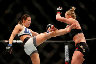 Miesha Tate feet photo thumbnail
