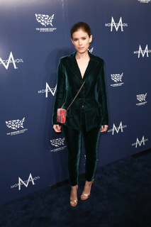Kate Mara feet photo thumbnail