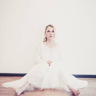Nova Meierhenrich feet photo thumbnail