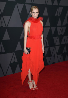 Diane Kruger feet photo thumbnail