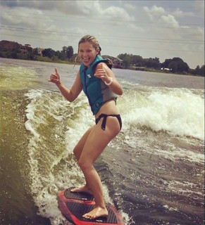 Olivia Holt feet photo thumbnail