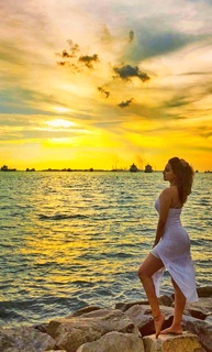 Sonakshi Sinha feet photo thumbnail