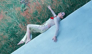 Rose McGowan feet photo thumbnail