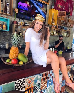 Xenia Tchoumitcheva feet photo thumbnail