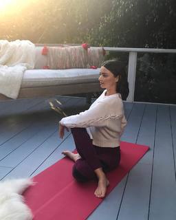 Miranda Kerr feet photo thumbnail