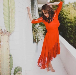 Brie Garcia feet photo thumbnail