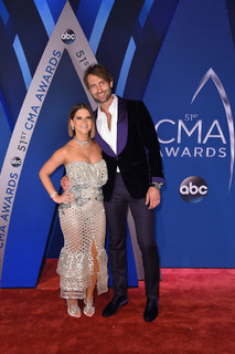 Maren Morris feet photo thumbnail