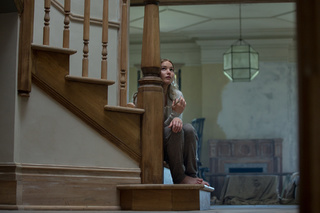 Jennifer Lawrence feet photo thumbnail