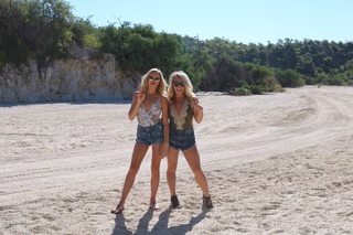 Nastia Liukin feet photo thumbnail