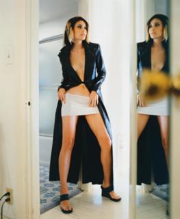 Leslie Bibb feet photo 2