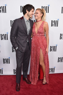 Kelsea Ballerini feet photo thumbnail