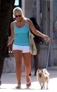Brooke Hogan feet photo thumbnail