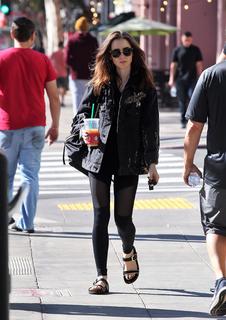 Lily Collins feet photo thumbnail