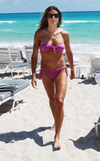 Kelly Bensimon feet photo thumbnail