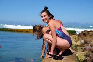 Adriene Mishler feet photo thumbnail