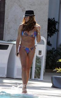 Kelly Bensimon feet photo thumbnail