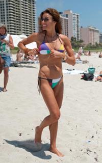 Kelly Bensimon feet photo thumbnail