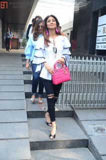 Shilpa Shetty Kundra feet photo thumbnail